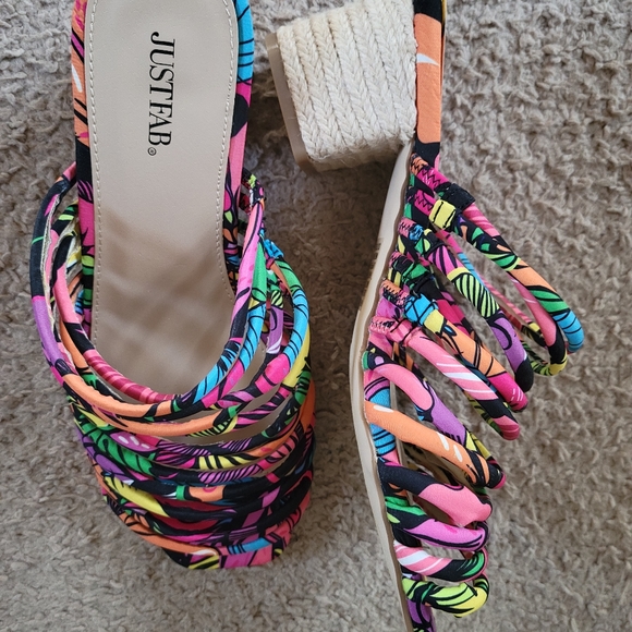 Strappy Colorful Slide Sandles - Size 9WW JustFab - Picture 2 of 4
